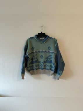 Vintage Cottagecore Gina Peters Collared Winter Reindeer Knit Sweater 

Some wea
